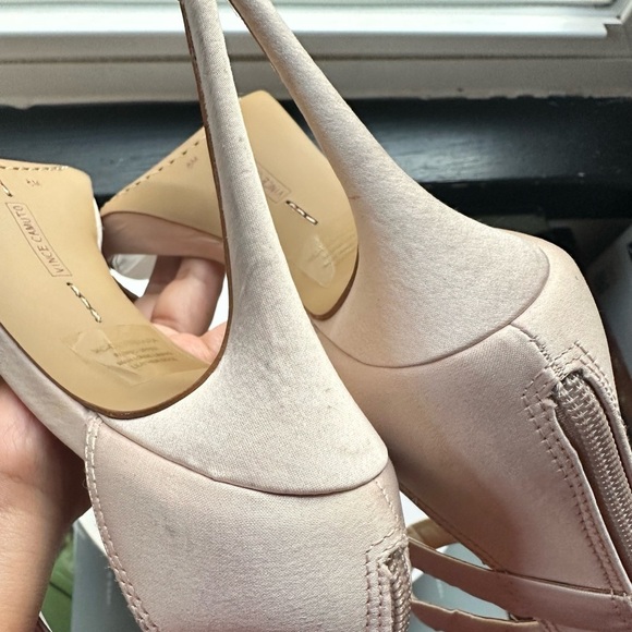 🌸VINCE CAMUTO🌸 Imagine-Devin Sandals size: 8 - Picture 10 of 16